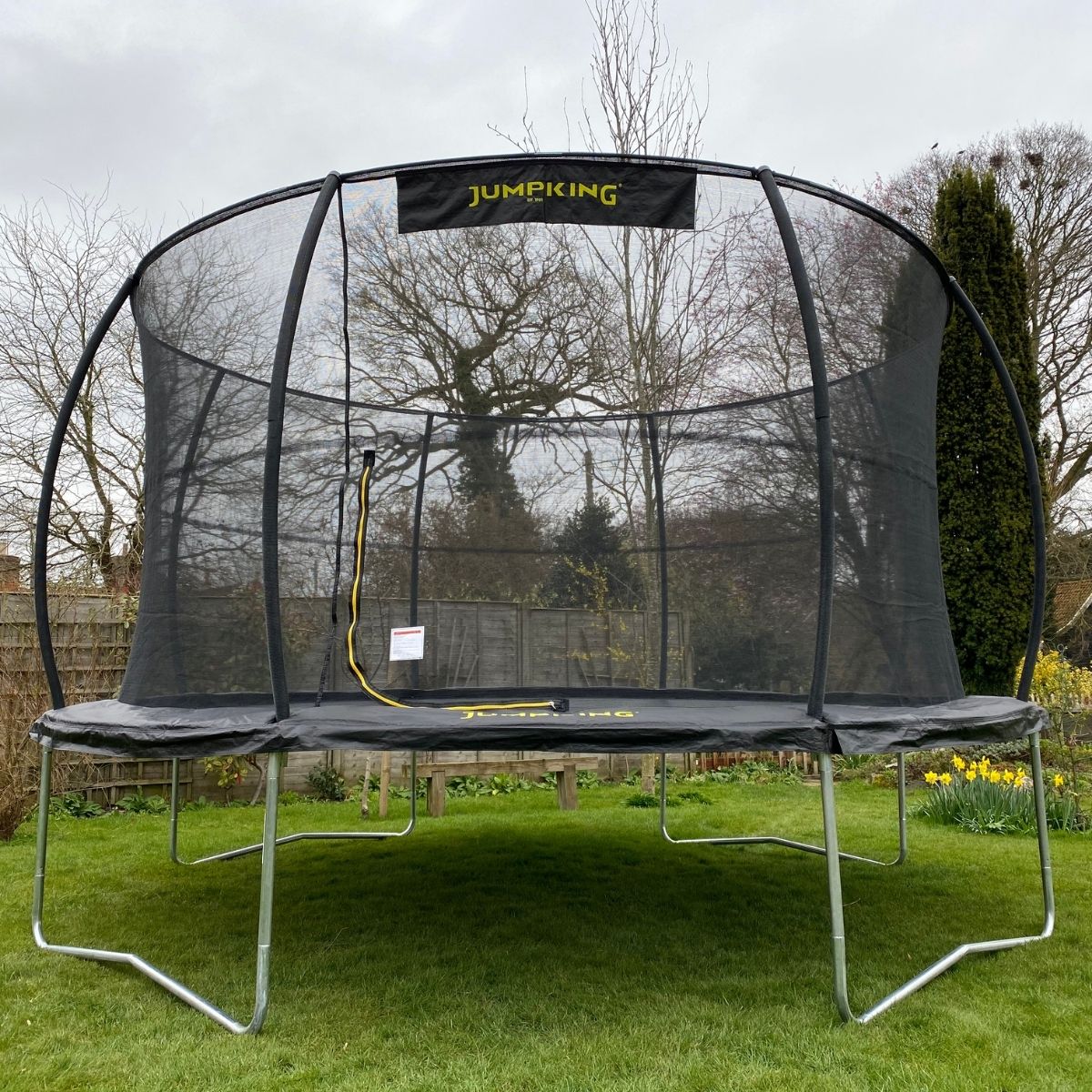 14ft Jumpking Combo Deluxe Round Trampoline with Accessories